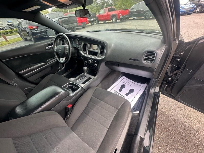 Dodge Charger SE 2014