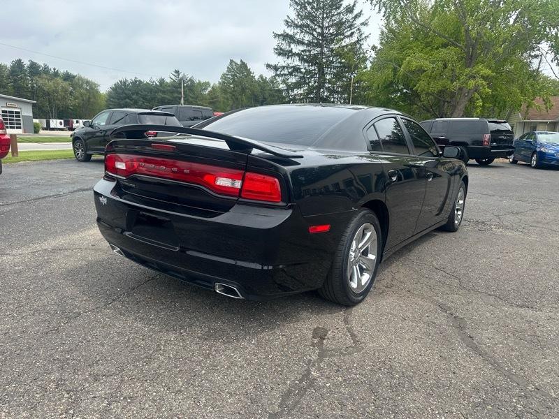 Dodge Charger SE 2014