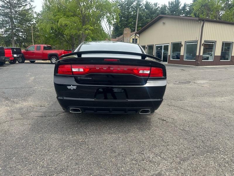 Dodge Charger SE 2014