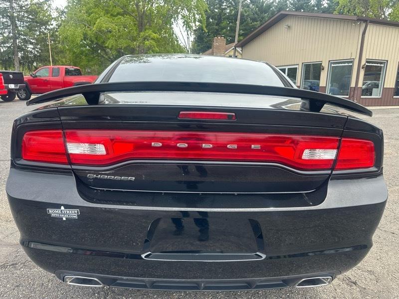 Dodge Charger SE 2014
