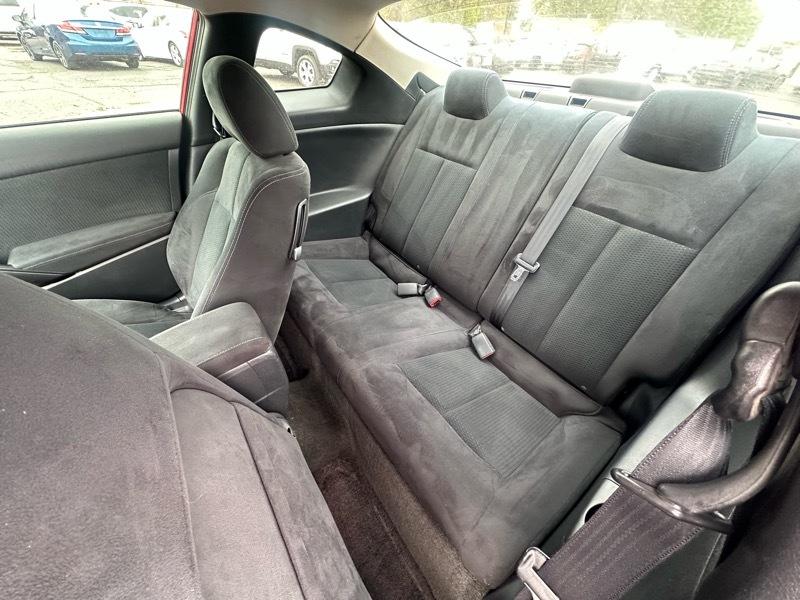 Nissan Altima 2.5 S 6M/T Coupe 2010