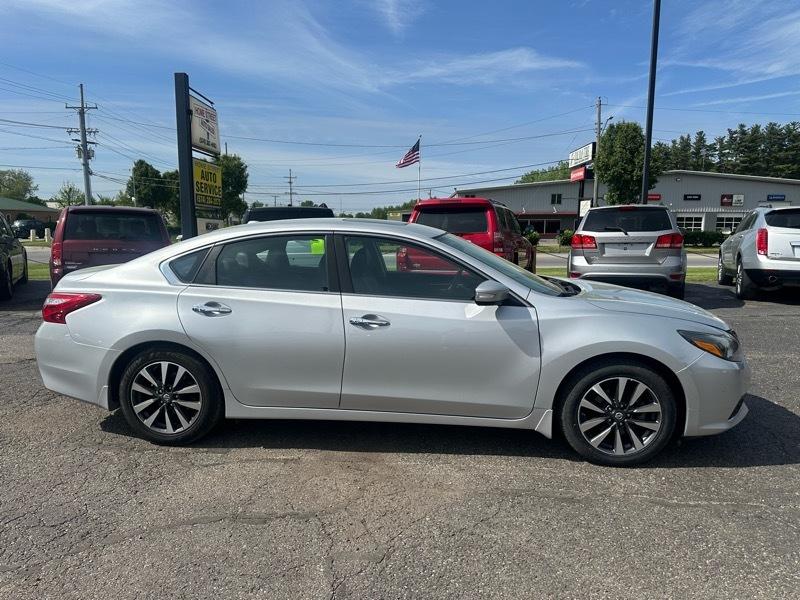Nissan Altima 2.5 SL Sedan 2017