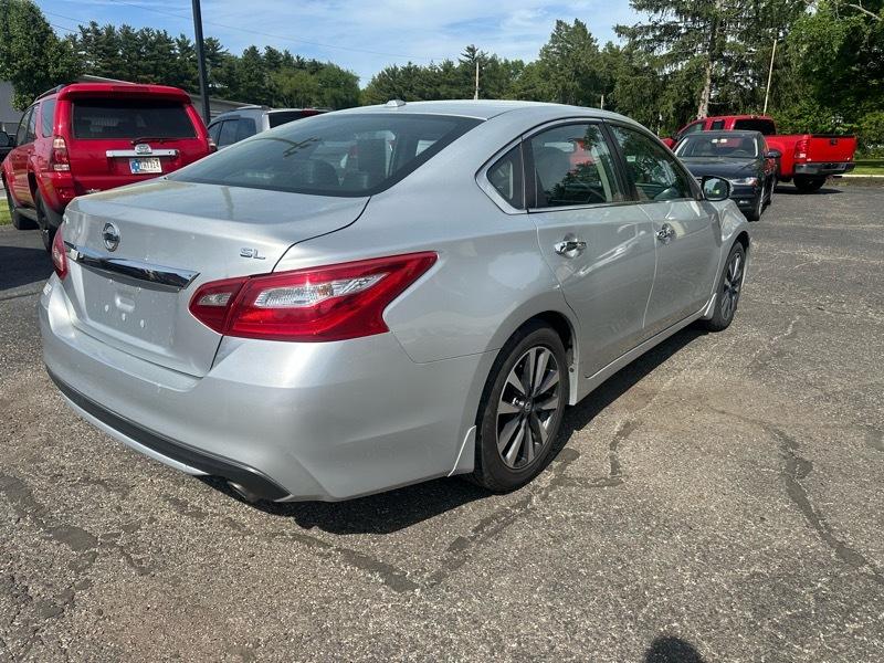 Nissan Altima 2.5 SL Sedan 2017