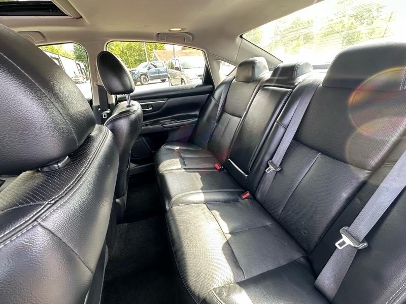 Nissan Altima 2.5 SL Sedan 2017