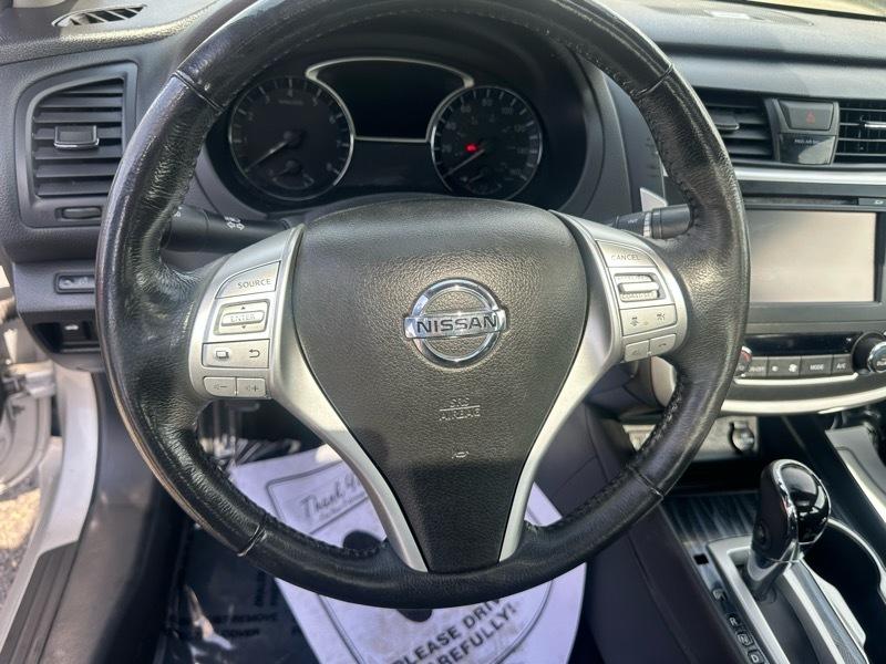 Nissan Altima 2.5 SL Sedan 2017