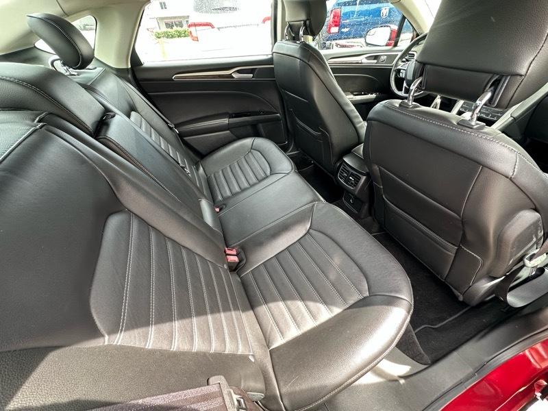 Ford Fusion  2013