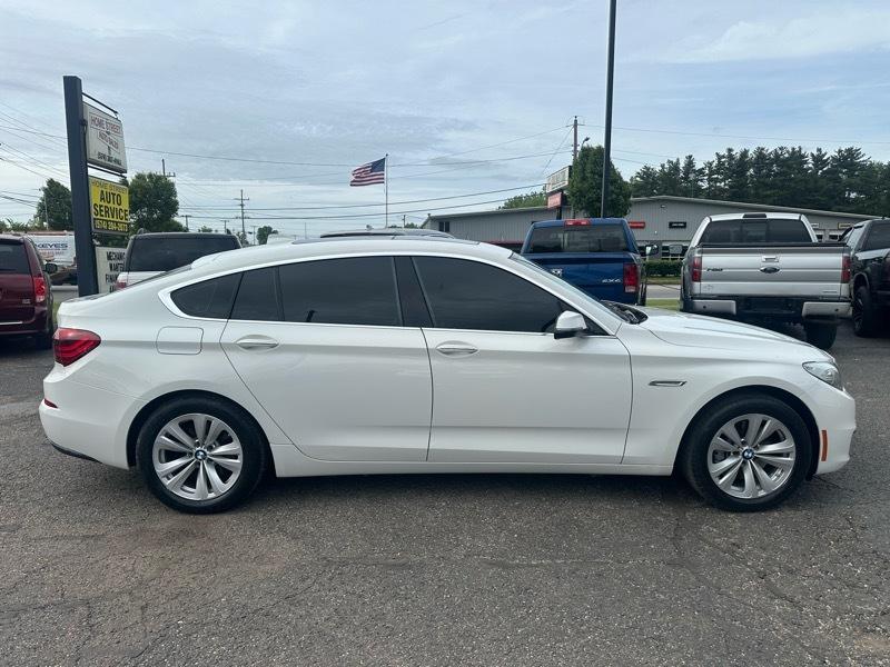BMW 5-Series Gran Turismo 535xi GT 2014