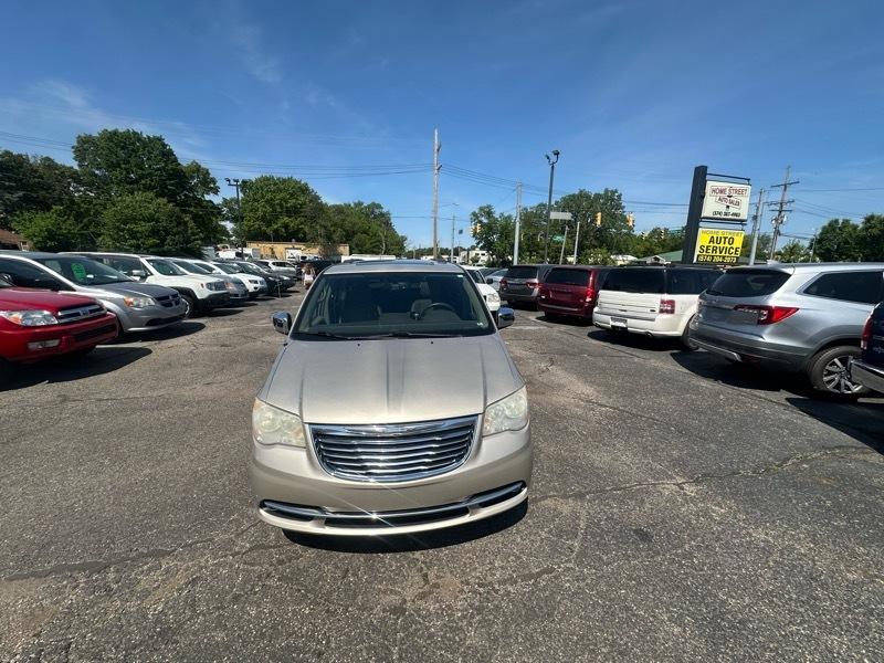 Chrysler Town & Country  2012
