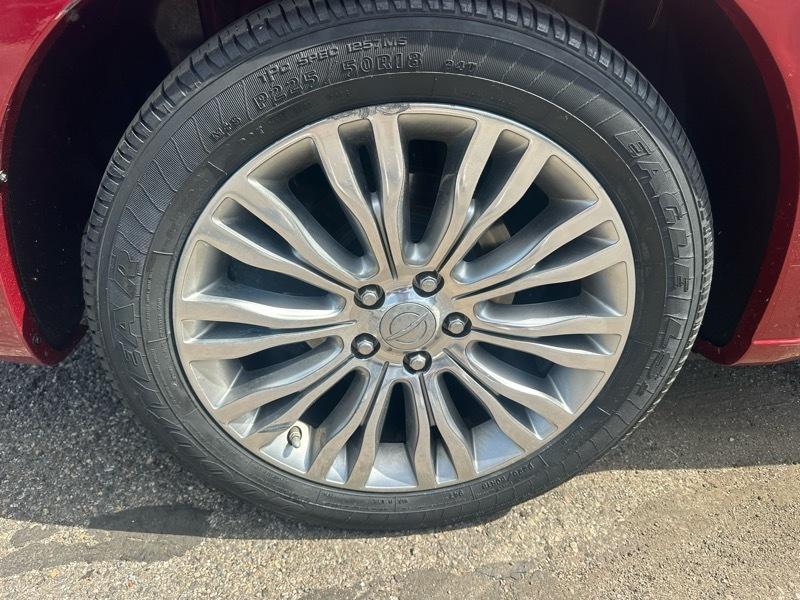 Chrysler 200  2013