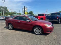 2013 Chrysler 200 