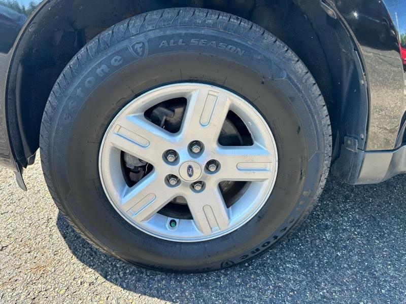 Ford Escape Hybrid  2011