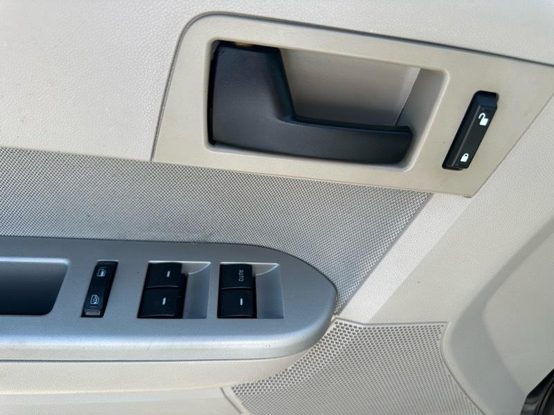 Ford Escape Hybrid  2011