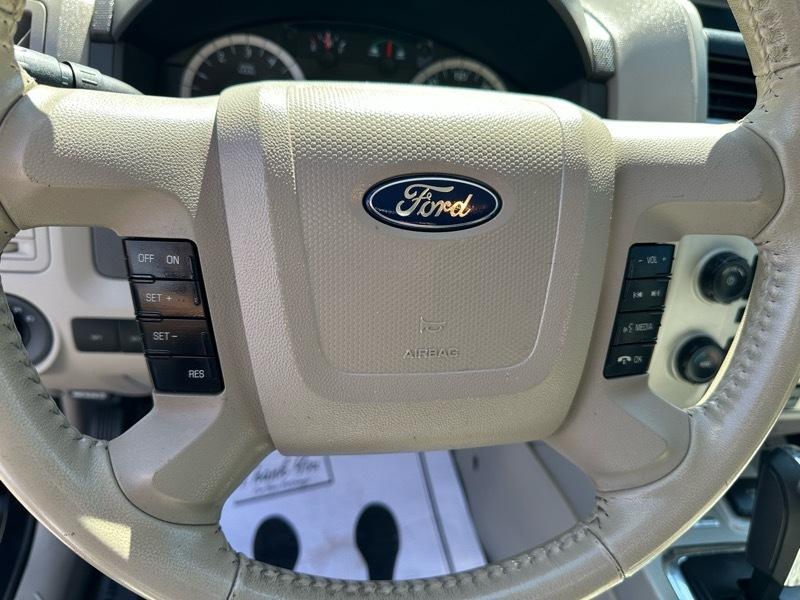 Ford Escape Hybrid  2011