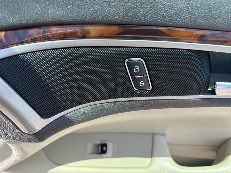 Lincoln MKZ AWD 2013