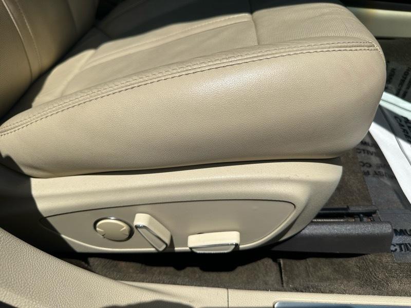 Lincoln MKZ AWD 2013