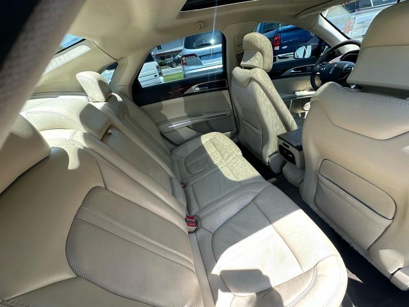 Lincoln MKZ AWD 2013