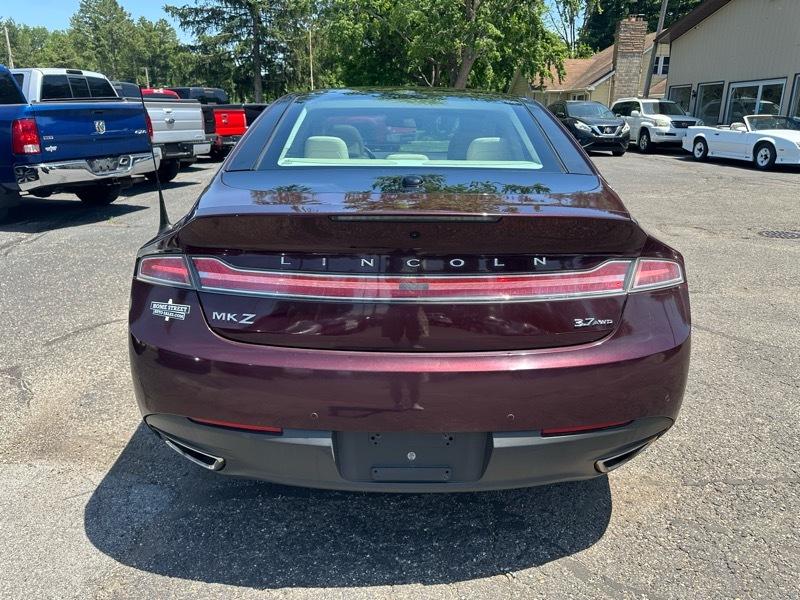 Lincoln MKZ AWD 2013
