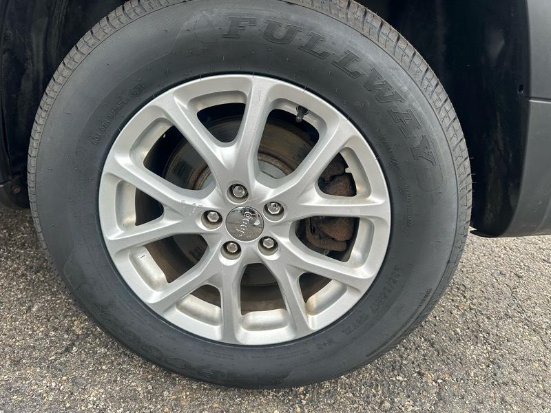 Jeep Cherokee Latitude FWD 2014