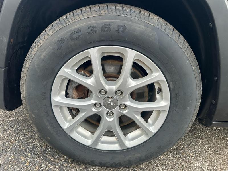 Jeep Cherokee Latitude FWD 2014