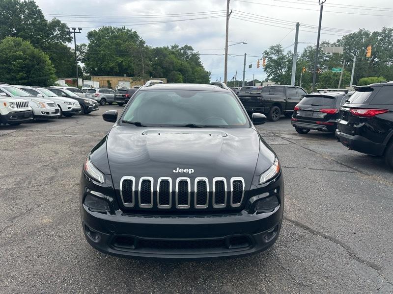 Jeep Cherokee Latitude FWD 2014