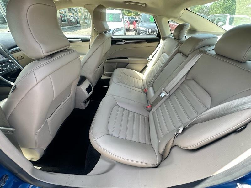 Ford Fusion SE 2017