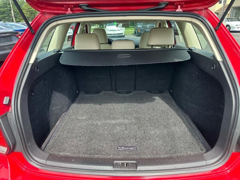 Volkswagen Jetta SportWagen 2.0L TDI 2013