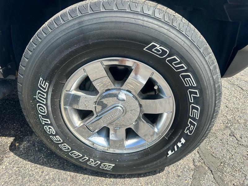 HUMMER H3 Base 2008