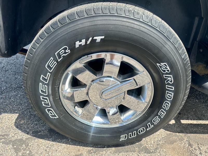 HUMMER H3 Base 2008
