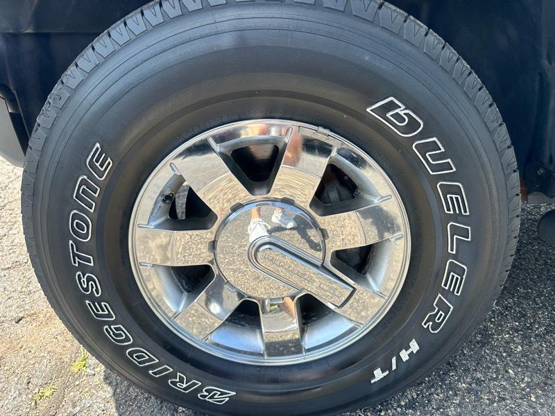 HUMMER H3 Base 2008