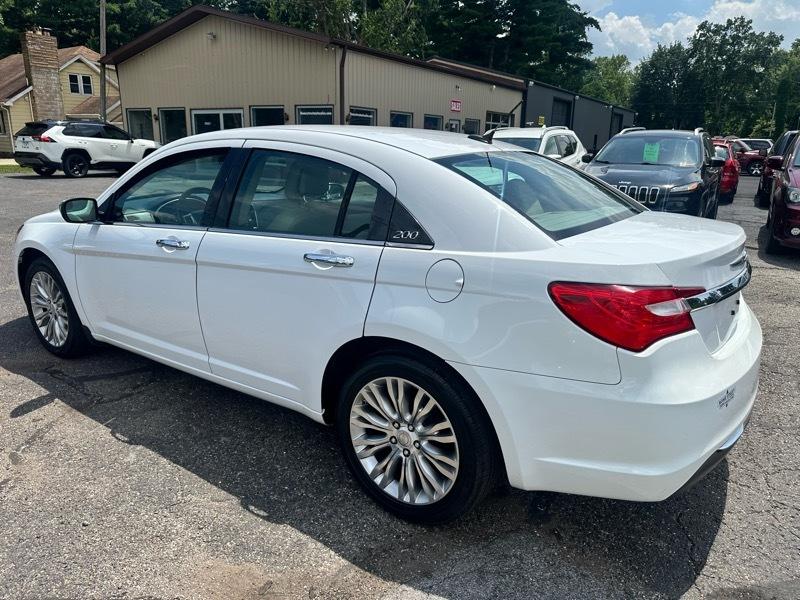 Chrysler 200 Limited 2013