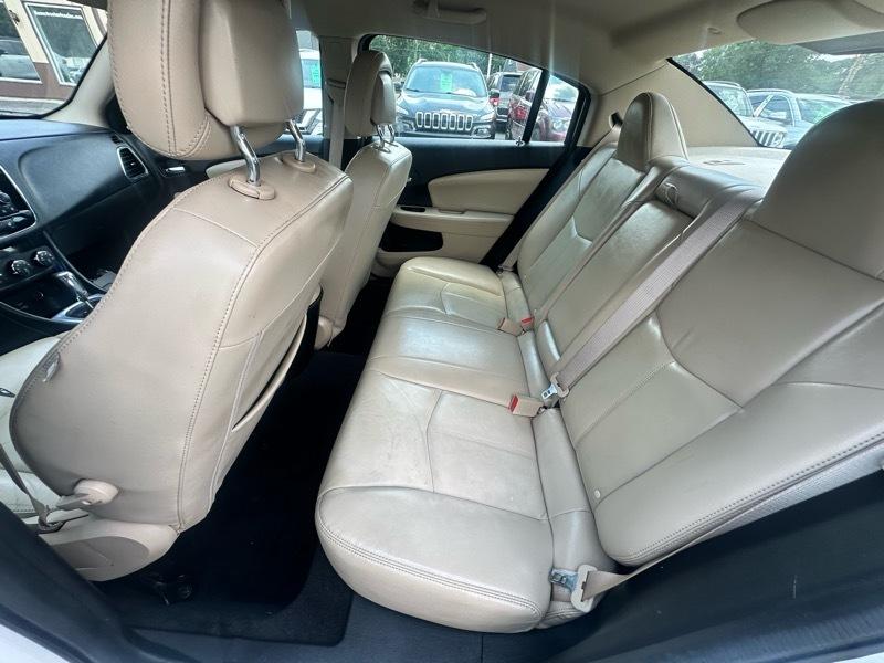 Chrysler 200 Limited 2013