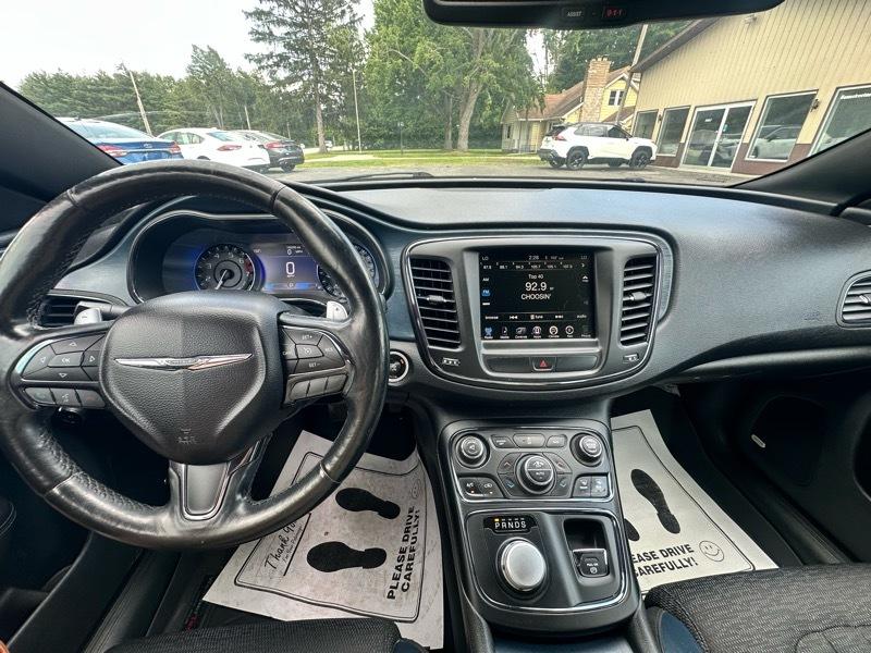 Chrysler 200 S 2015