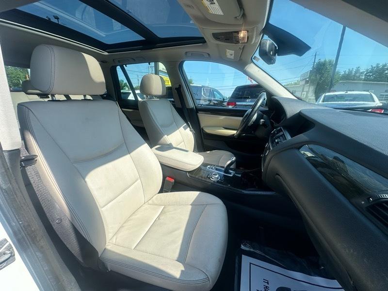BMW X3 xDrive28i 2011