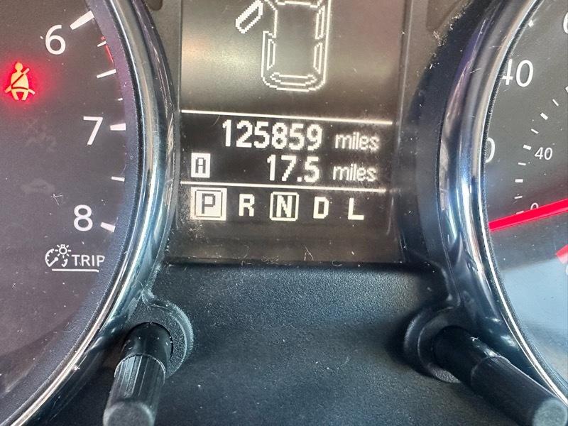 Nissan Rogue S AWD 2013