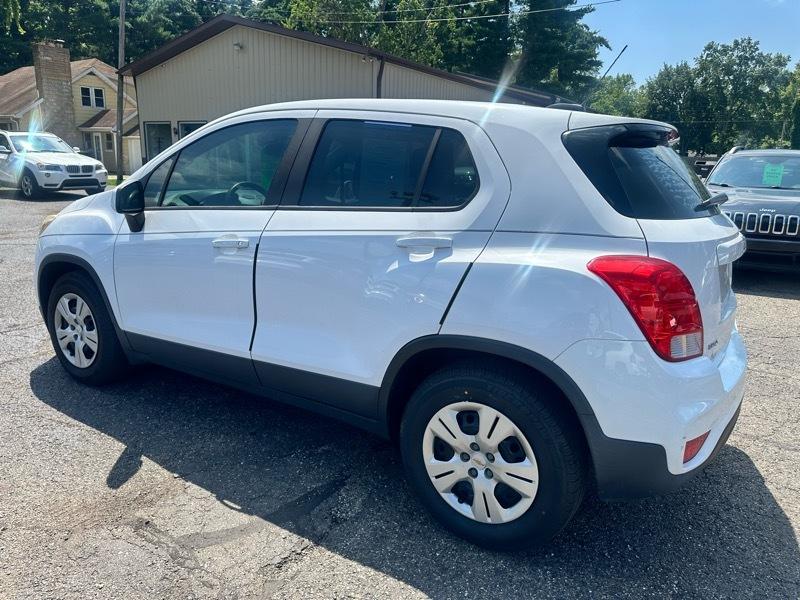 Chevrolet Trax LS FWD 2018