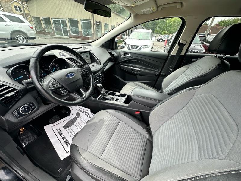 Ford Escape SE FWD 2017