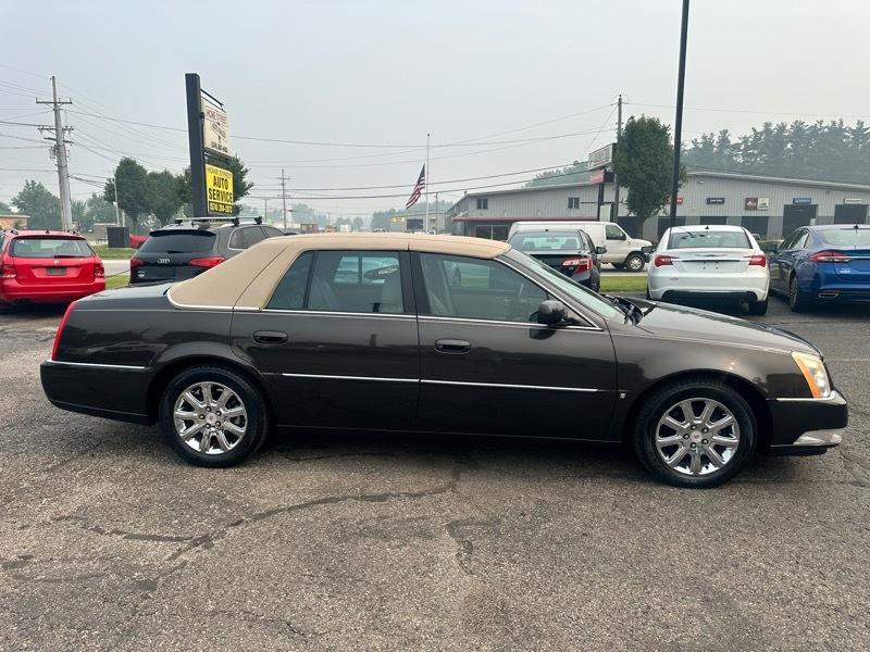 Cadillac DTS Luxury II 2008