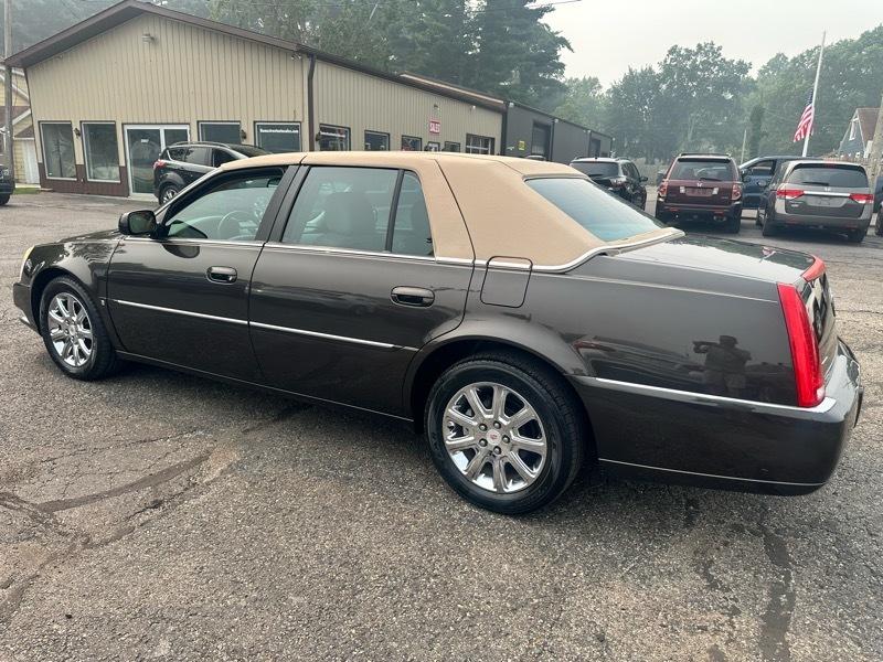 Cadillac DTS Luxury II 2008