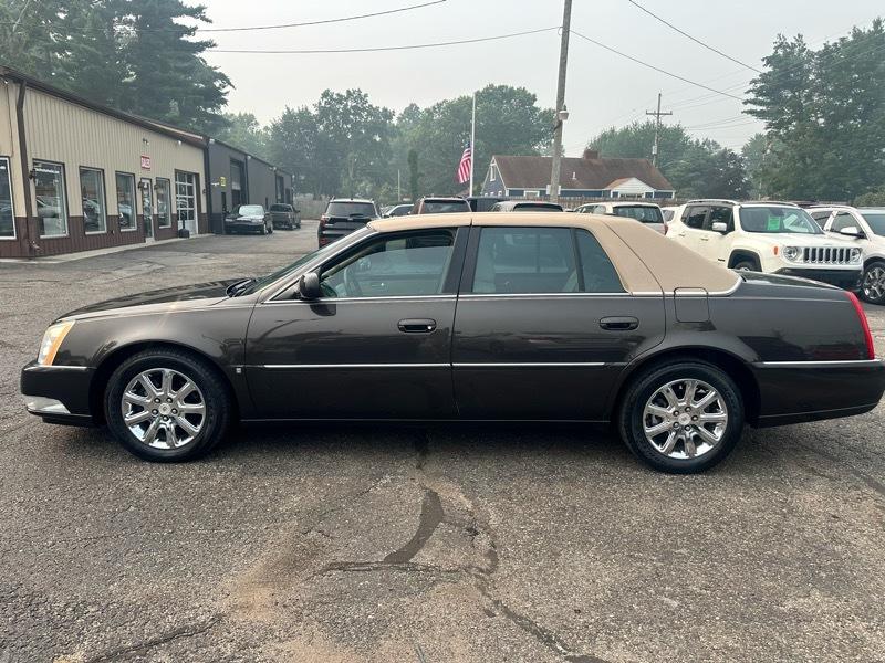 Cadillac DTS Luxury II 2008