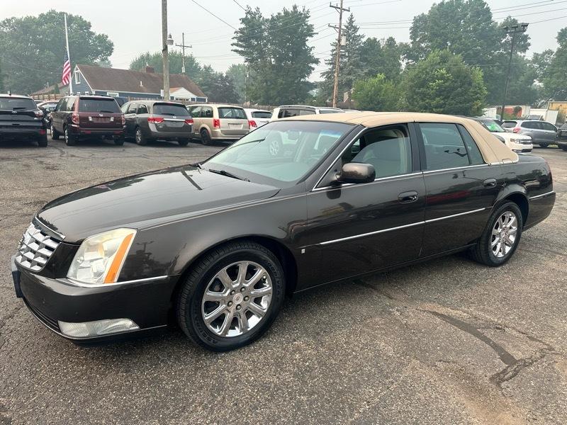 Cadillac DTS Luxury II 2008