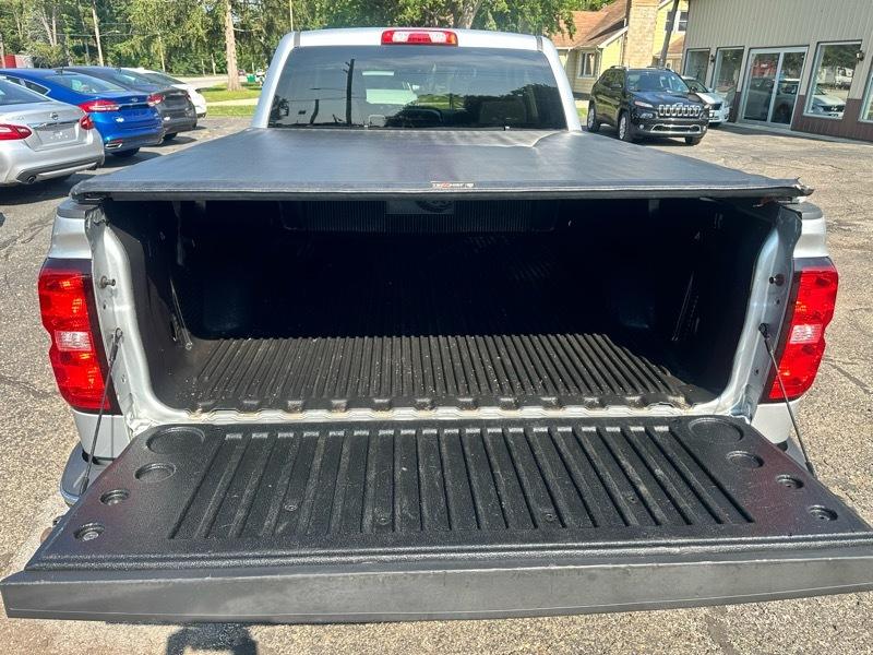 Chevrolet Silverado 1500 Z71 Ext Cab 4WD 4D 2019