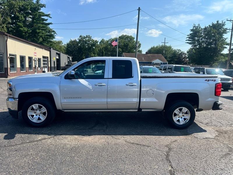 Chevrolet Silverado 1500 Z71 Ext Cab 4WD 4D 2019