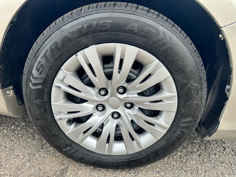 Toyota Camry LE 4D Sedan 2014