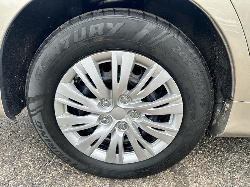 Toyota Camry LE 4D Sedan 2014