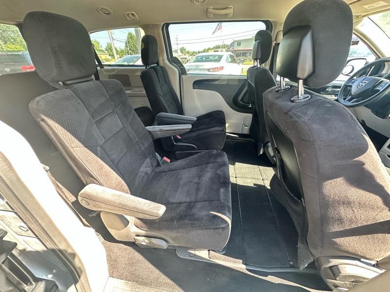 Dodge Grand Caravan SE 2013