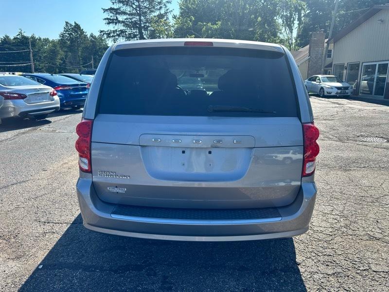 Dodge Grand Caravan SE 2013