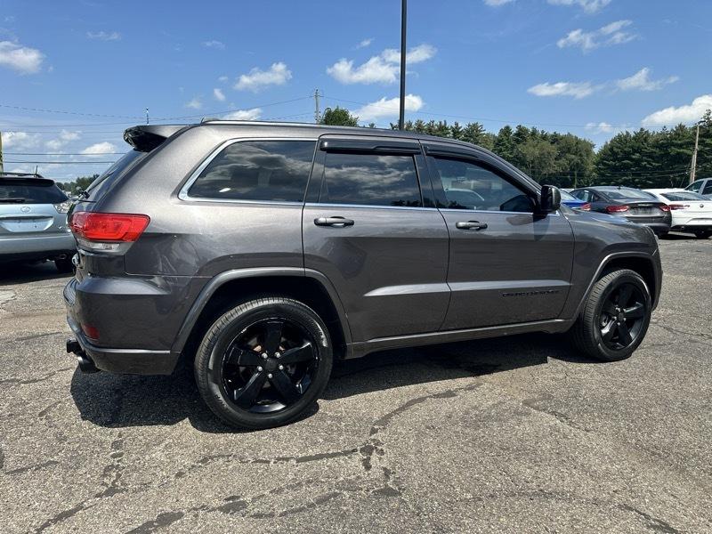 Jeep Grand Cherokee Laredo 4WD 2015