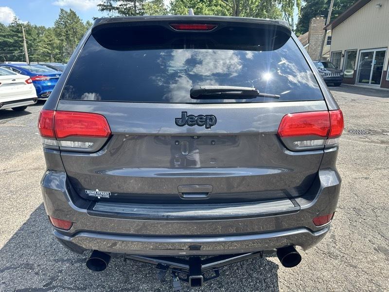 Jeep Grand Cherokee Laredo 4WD 2015