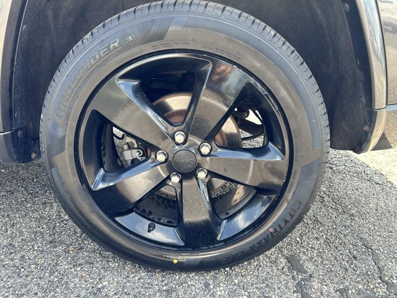 Jeep Grand Cherokee Laredo 4WD 2015