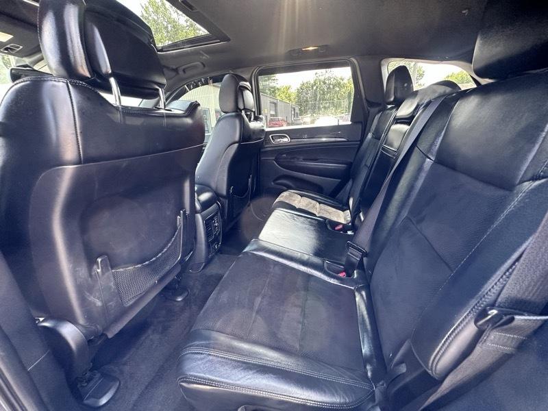 Jeep Grand Cherokee Laredo 4WD 2015
